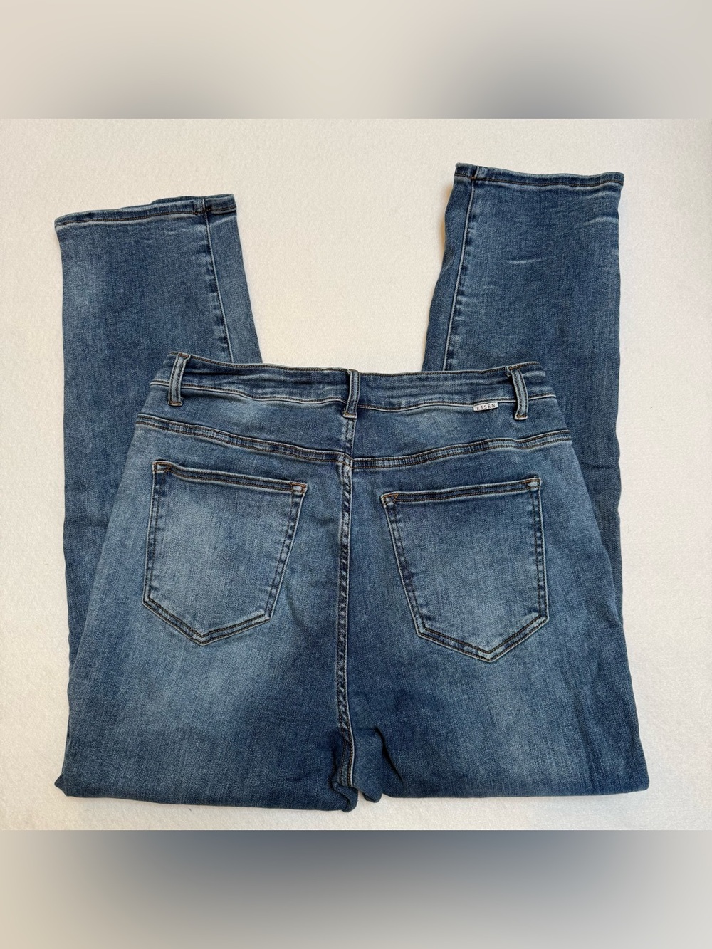 Risen Jeans - Picture 11 of 11